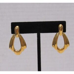 Vintage Gold Tone Monet Dangle Drop Earrings 80s 90s Preppy Old Money Luxury